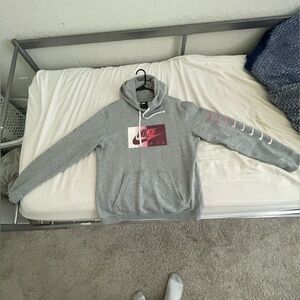 nike hoodie
